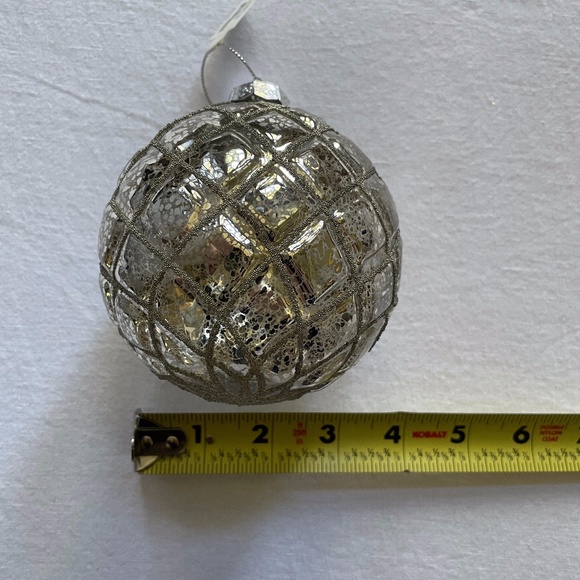 Z GALLERIE BEADED MERCURY GLASS BALL ORNAMENTS (SET OF 4) - Picture 6 of 8